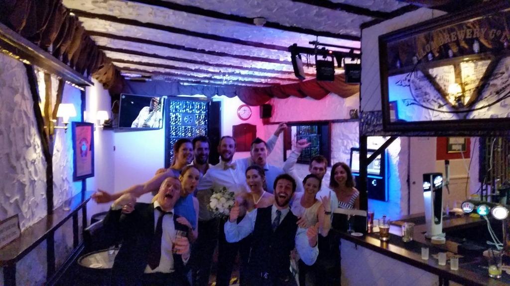 Cedar Inn Edinburgh Ngoại thất bức ảnh