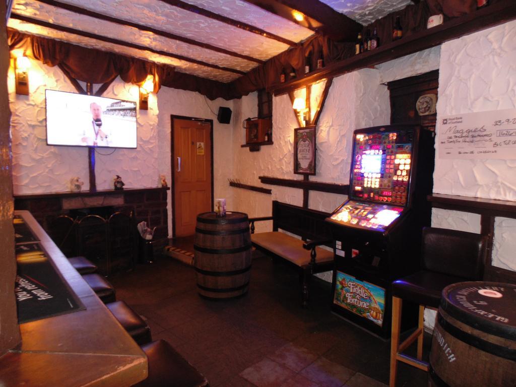 Cedar Inn Edinburgh Ngoại thất bức ảnh